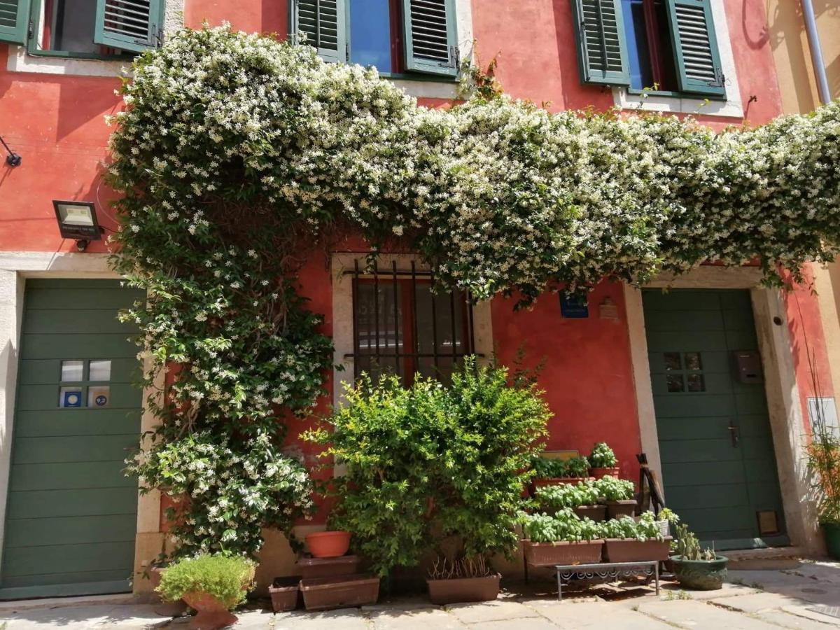 Alighieri Unique Apartment Pula Exterior photo