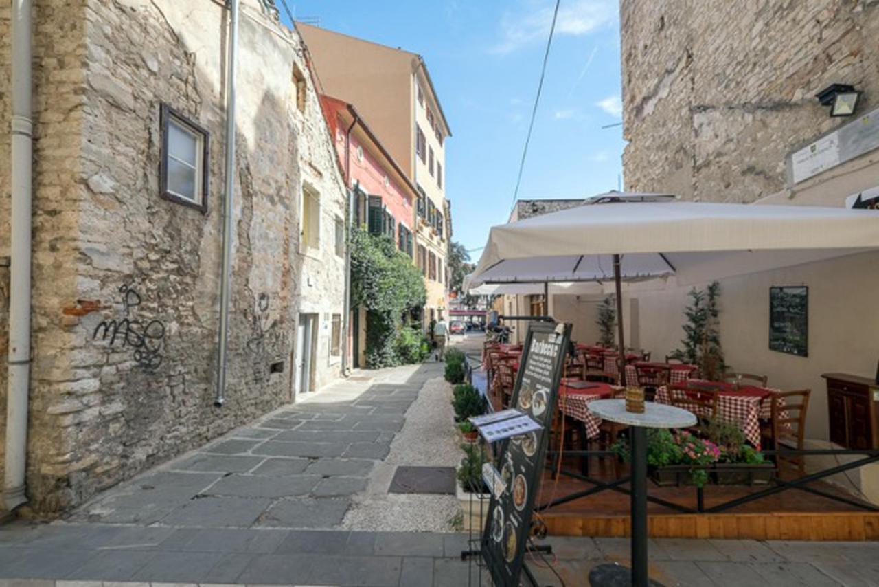 Alighieri Unique Apartment Pula Exterior photo